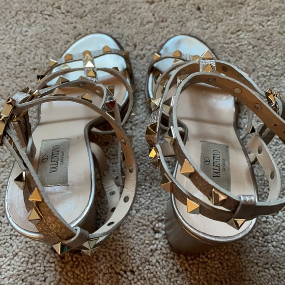 Valentino Rock-stud Caged Block Heel Sandals - Picture 6 of 13